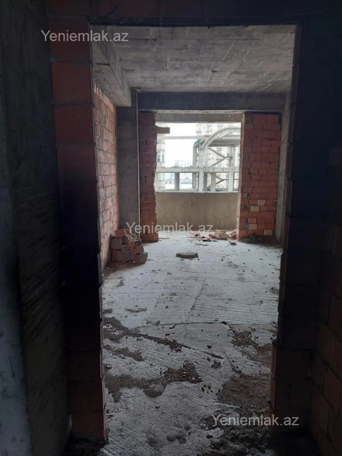 Satılır 4 otaqlı yeni tikili 215 m²