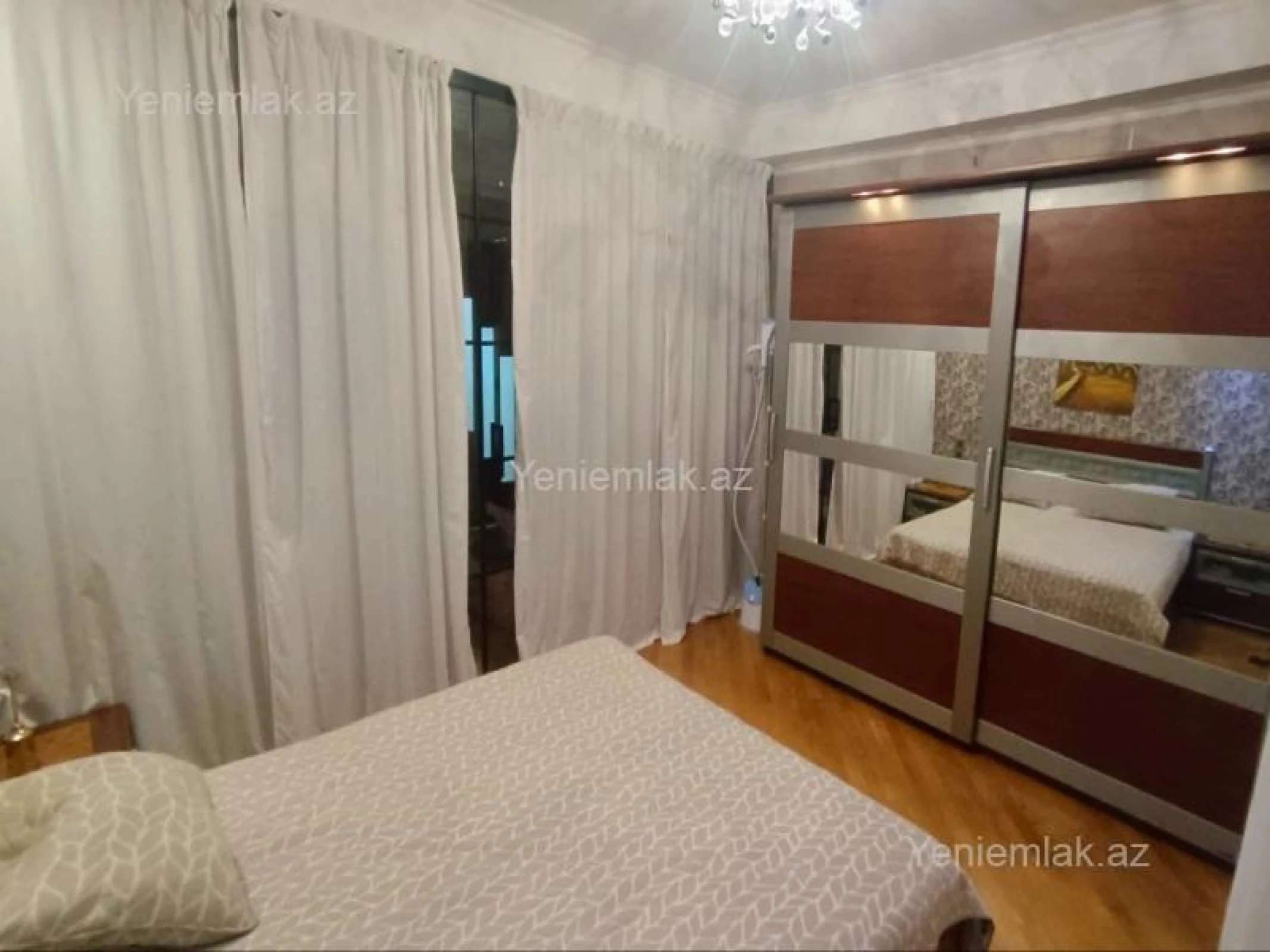 Satılır 3 otaqlı yeni tikili 80 m²