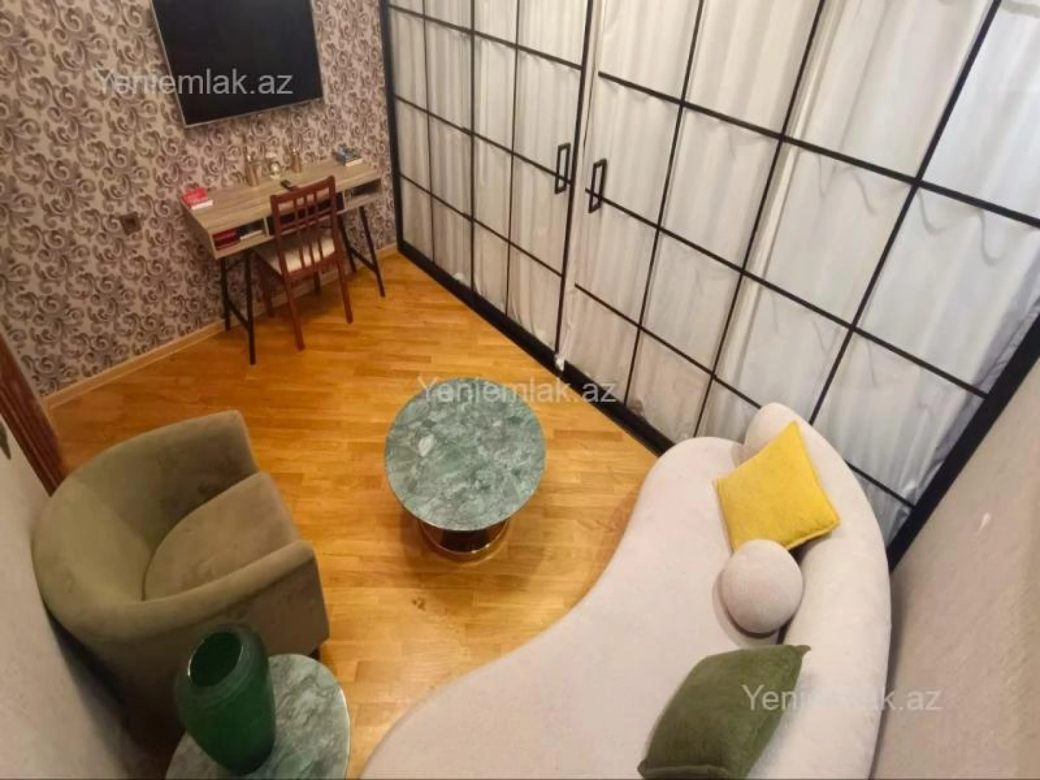 Satılır 3 otaqlı yeni tikili 80 m²