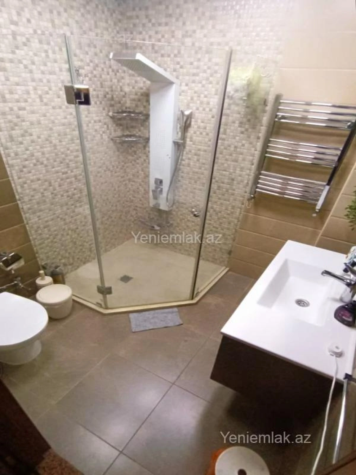 Satılır 3 otaqlı yeni tikili 80 m²