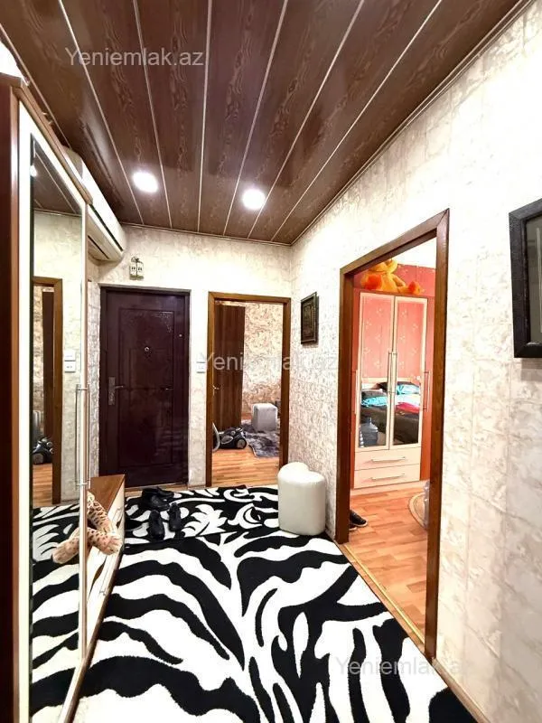 Satılır 5 otaqlı köhnə tikili 125 m²