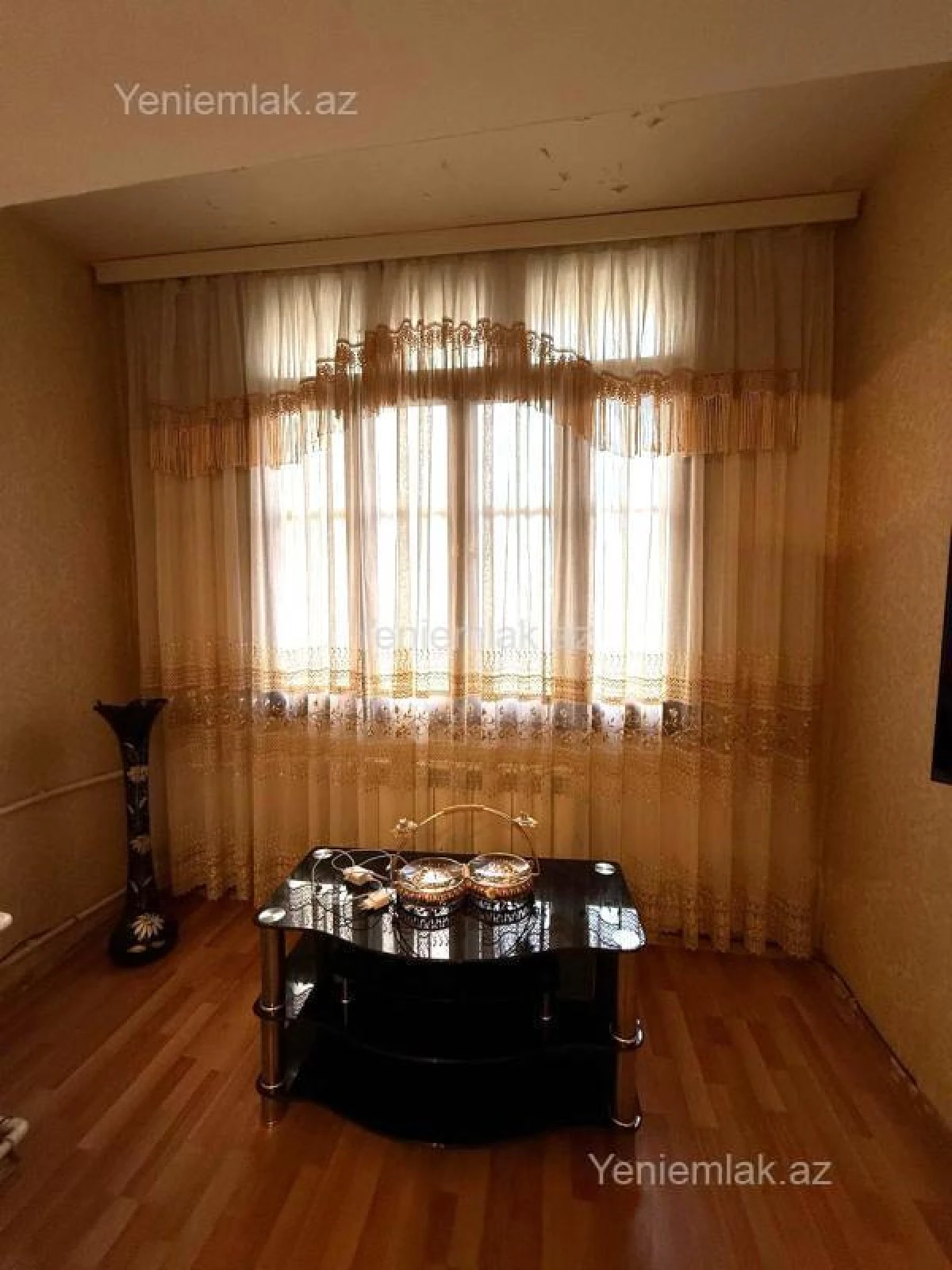 Satılır 5 otaqlı köhnə tikili 125 m²