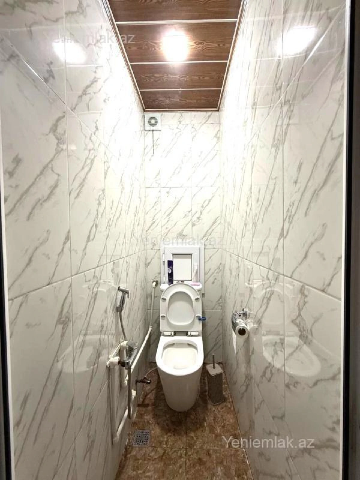 Satılır 5 otaqlı köhnə tikili 125 m²