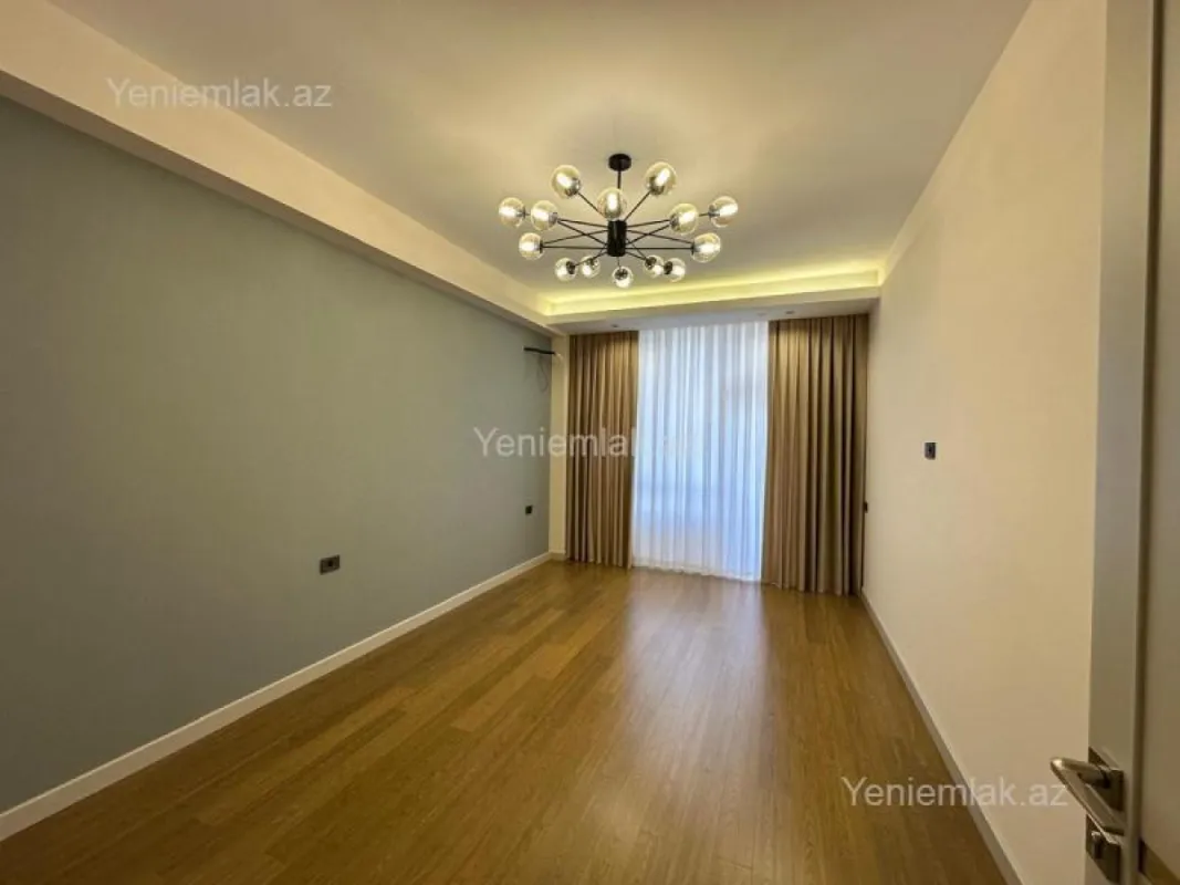 Satılır 3 otaqlı yeni tikili 147 m²