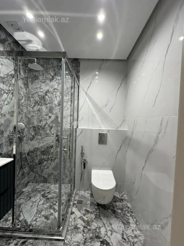 Satılır 3 otaqlı yeni tikili 147 m²