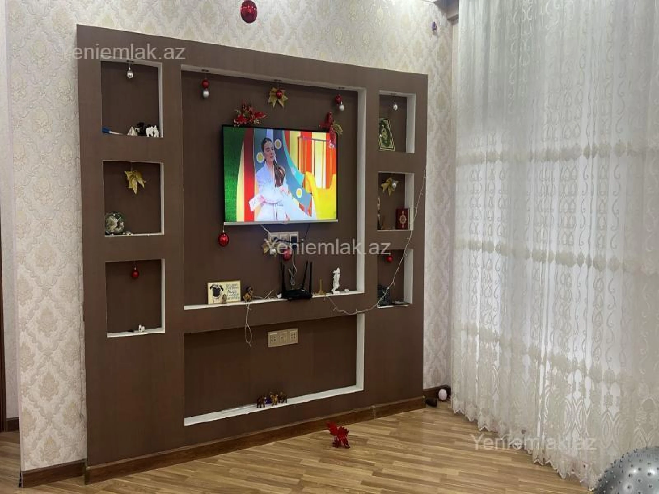 Satılır 3 otaqlı yeni tikili 105 m²