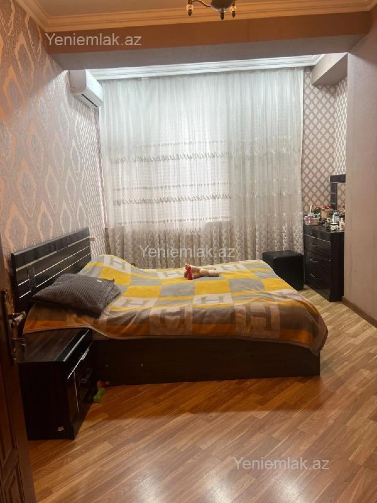 Satılır 3 otaqlı yeni tikili 105 m²