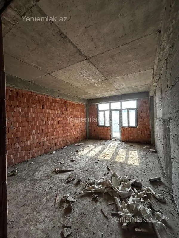 Satılır 3 otaqlı yeni tikili 132 m²