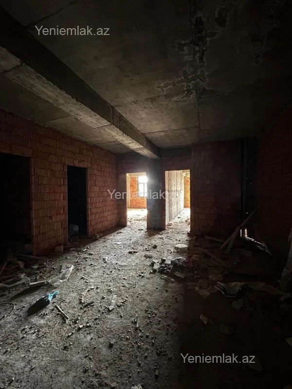 Satılır 3 otaqlı yeni tikili 132 m²