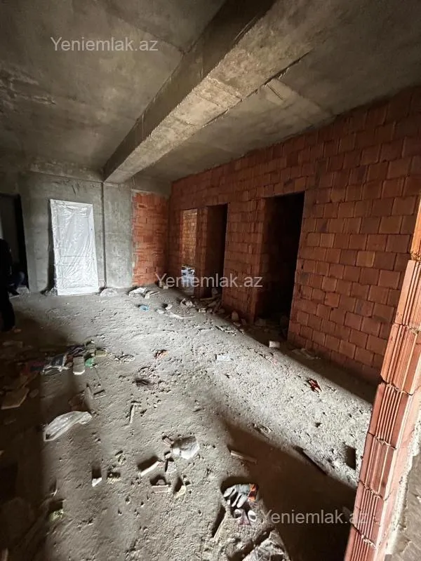 Satılır 3 otaqlı yeni tikili 132 m²