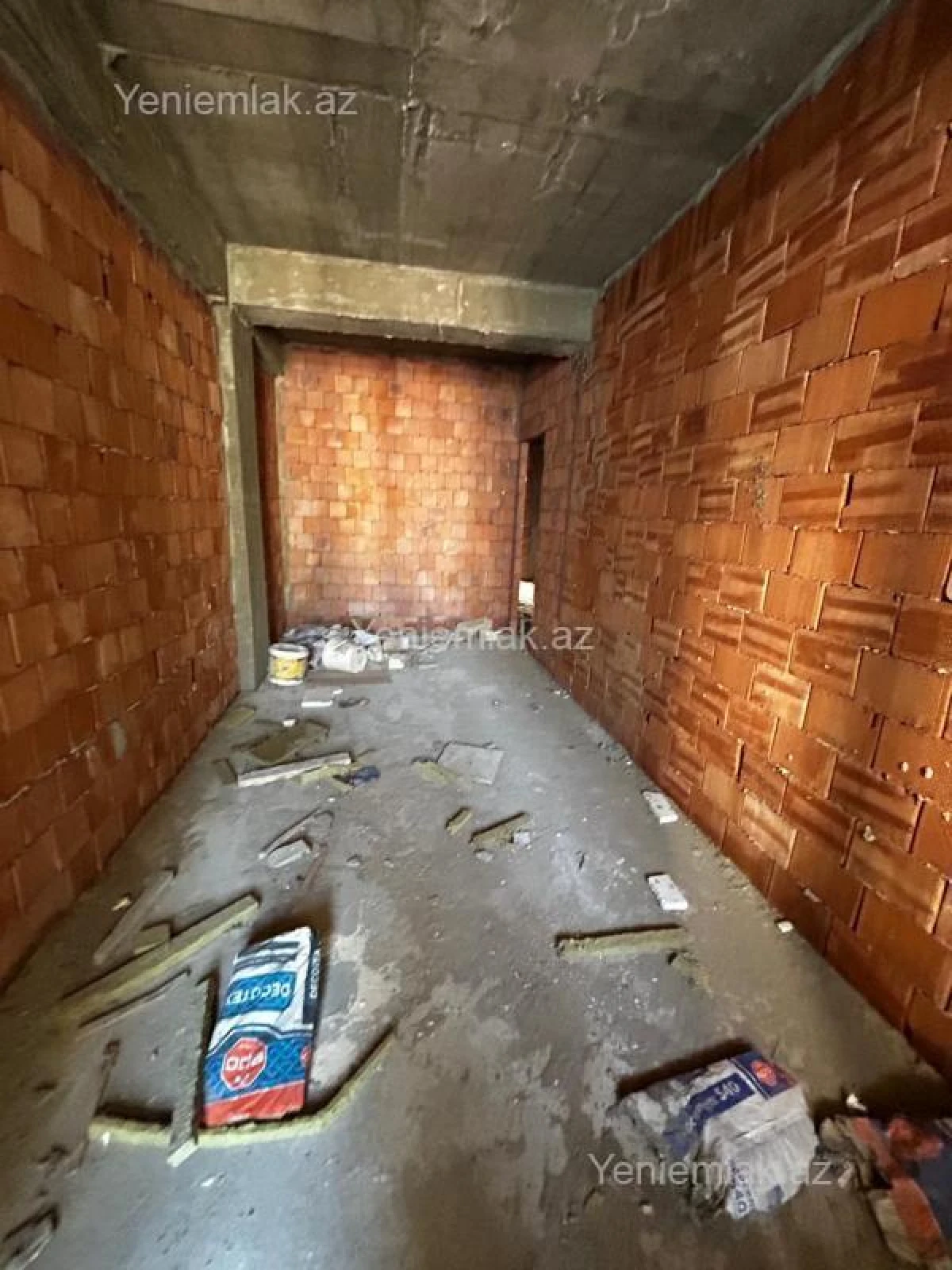 Satılır 3 otaqlı yeni tikili 132 m²