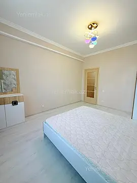 Satılır 2 otaqlı köhnə tikili 55 m²