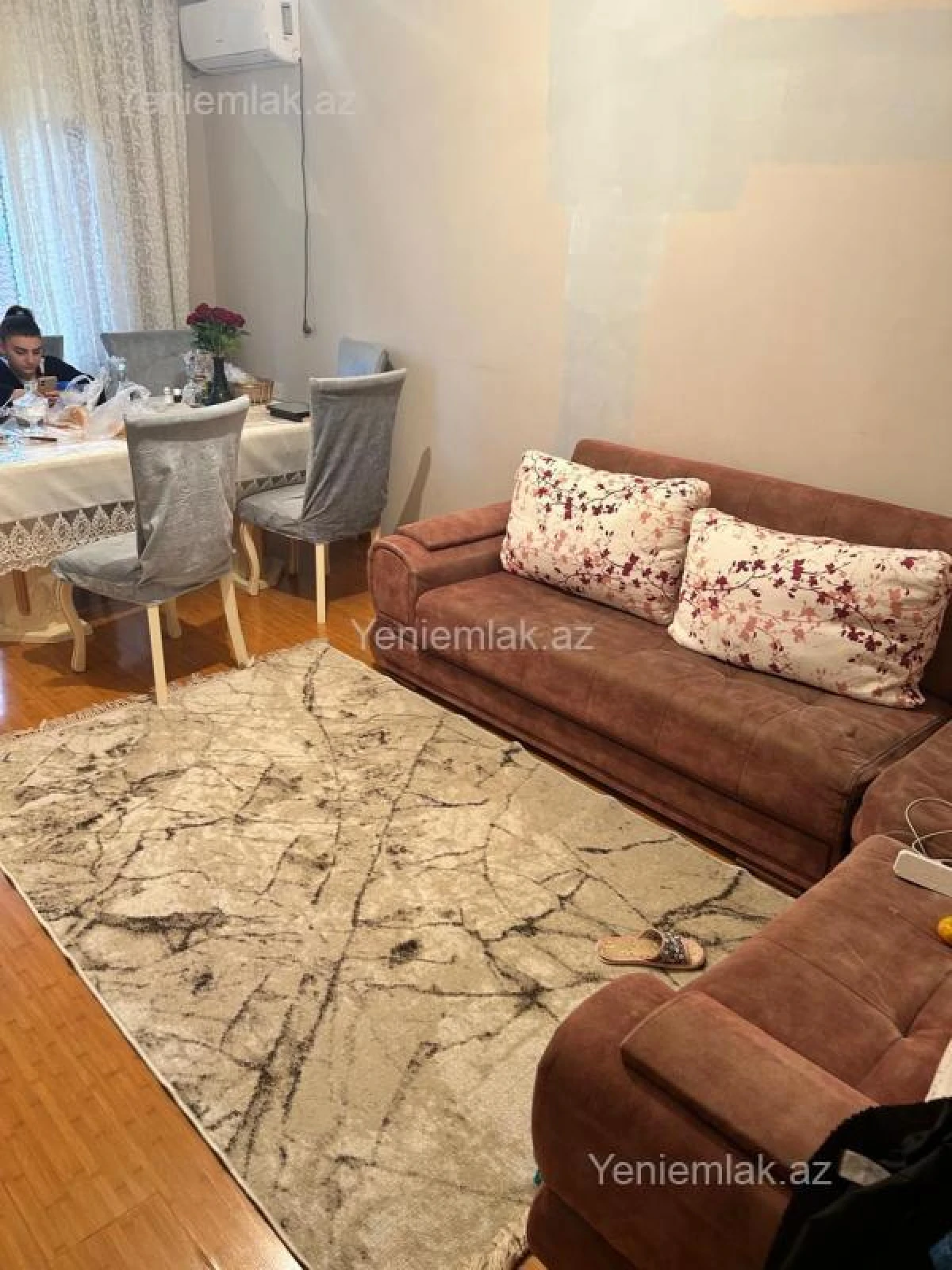 Satılır 3 otaqlı köhnə tikili 60 m²