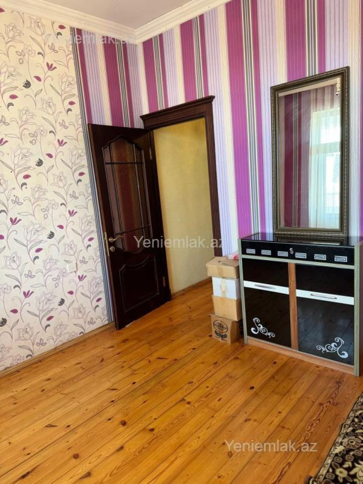 Satılır 3 otaqlı yeni tikili 135 m²