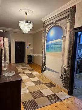 Satılır 3 otaqlı yeni tikili 135 m²