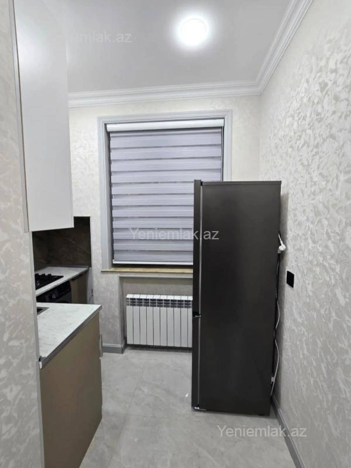 Satılır 2 otaqlı köhnə tikili 60 m²