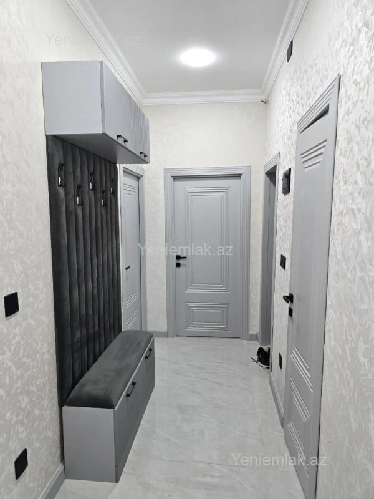 Satılır 2 otaqlı köhnə tikili 60 m²