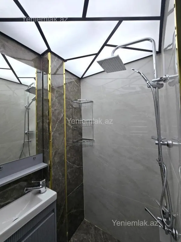 Satılır 2 otaqlı köhnə tikili 60 m²