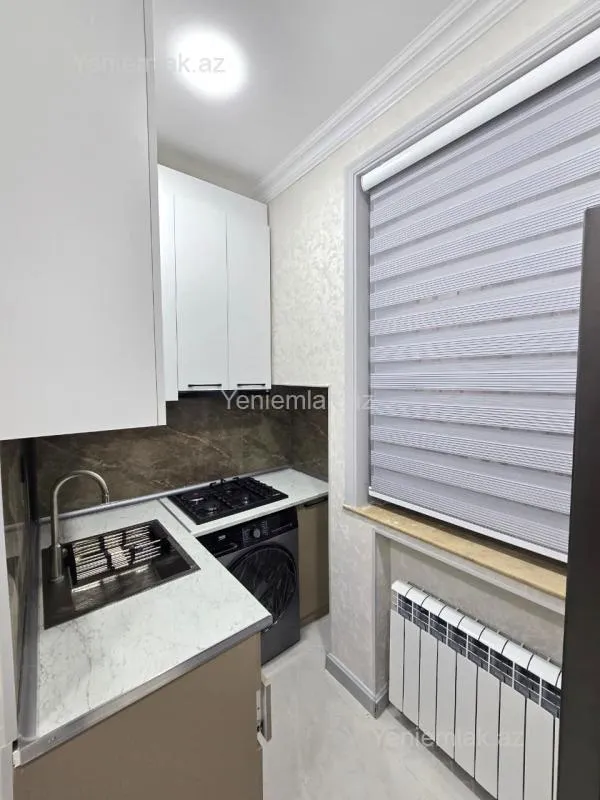 Satılır 2 otaqlı köhnə tikili 60 m²