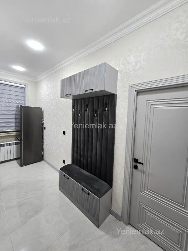 Satılır 2 otaqlı köhnə tikili 60 m²
