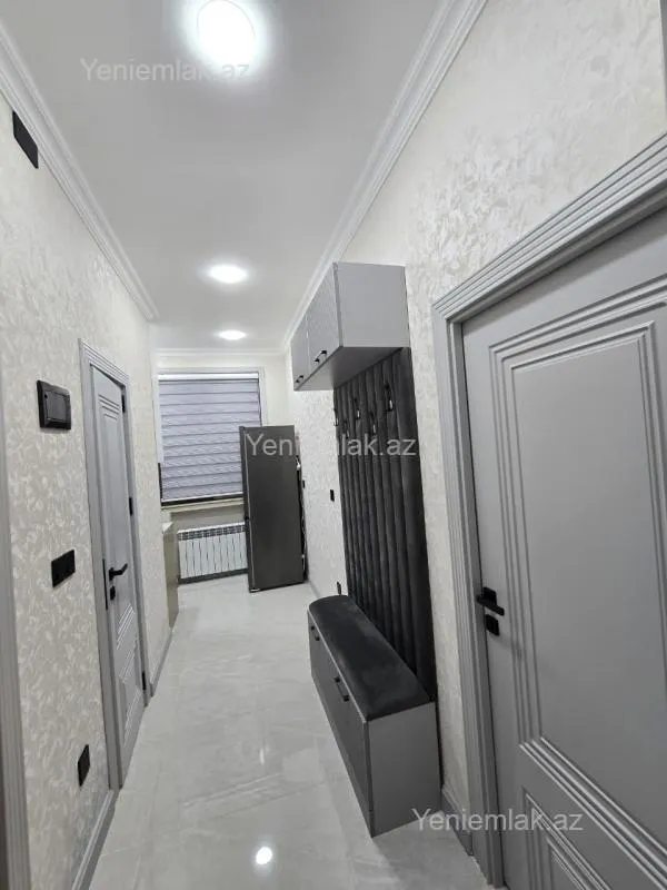 Satılır 2 otaqlı köhnə tikili 60 m²
