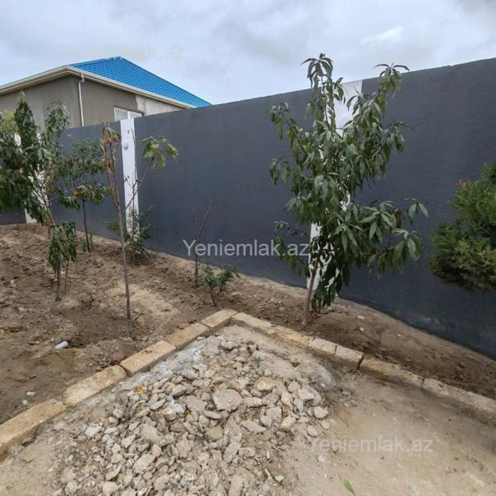 Satılır 3 otaqlı həyət evi 85 m²