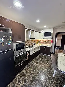 Satılır 3 otaqlı yeni tikili 115 m²