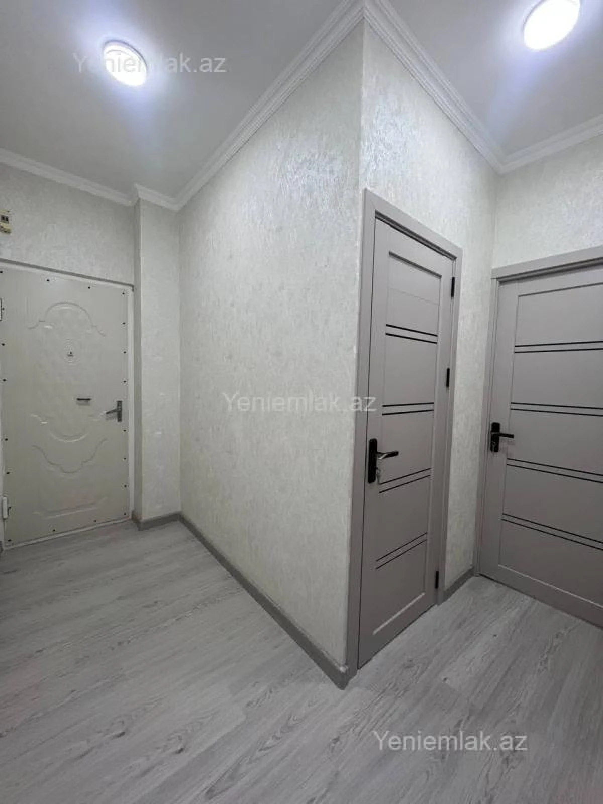 Satılır 2 otaqlı köhnə tikili 50 m²