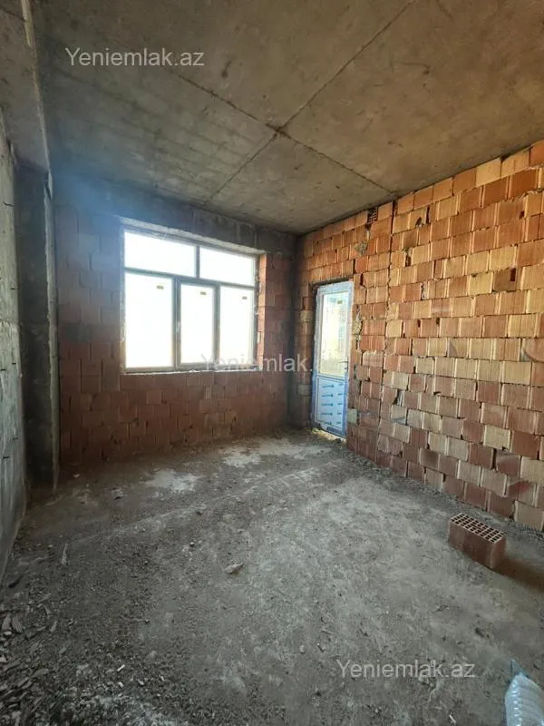 Satılır 3 otaqlı yeni tikili 136 m²