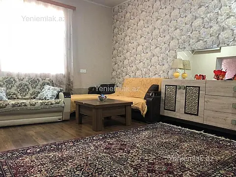 Satılır 1 otaqlı köhnə tikili 60 m²