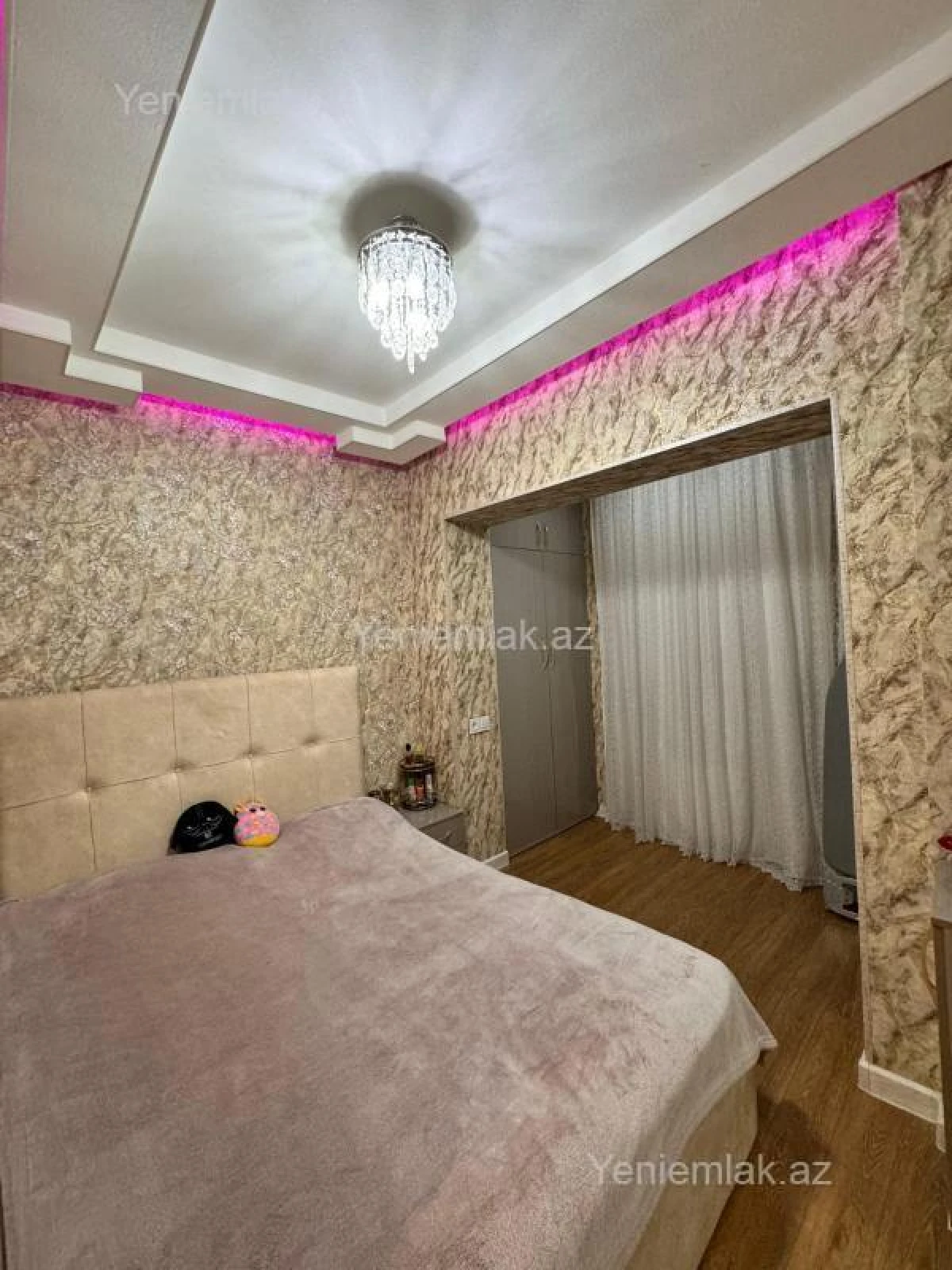 Satılır 2 otaqlı köhnə tikili 40 m²