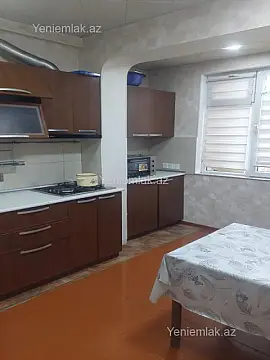 Satılır 2 otaqlı köhnə tikili 75 m²