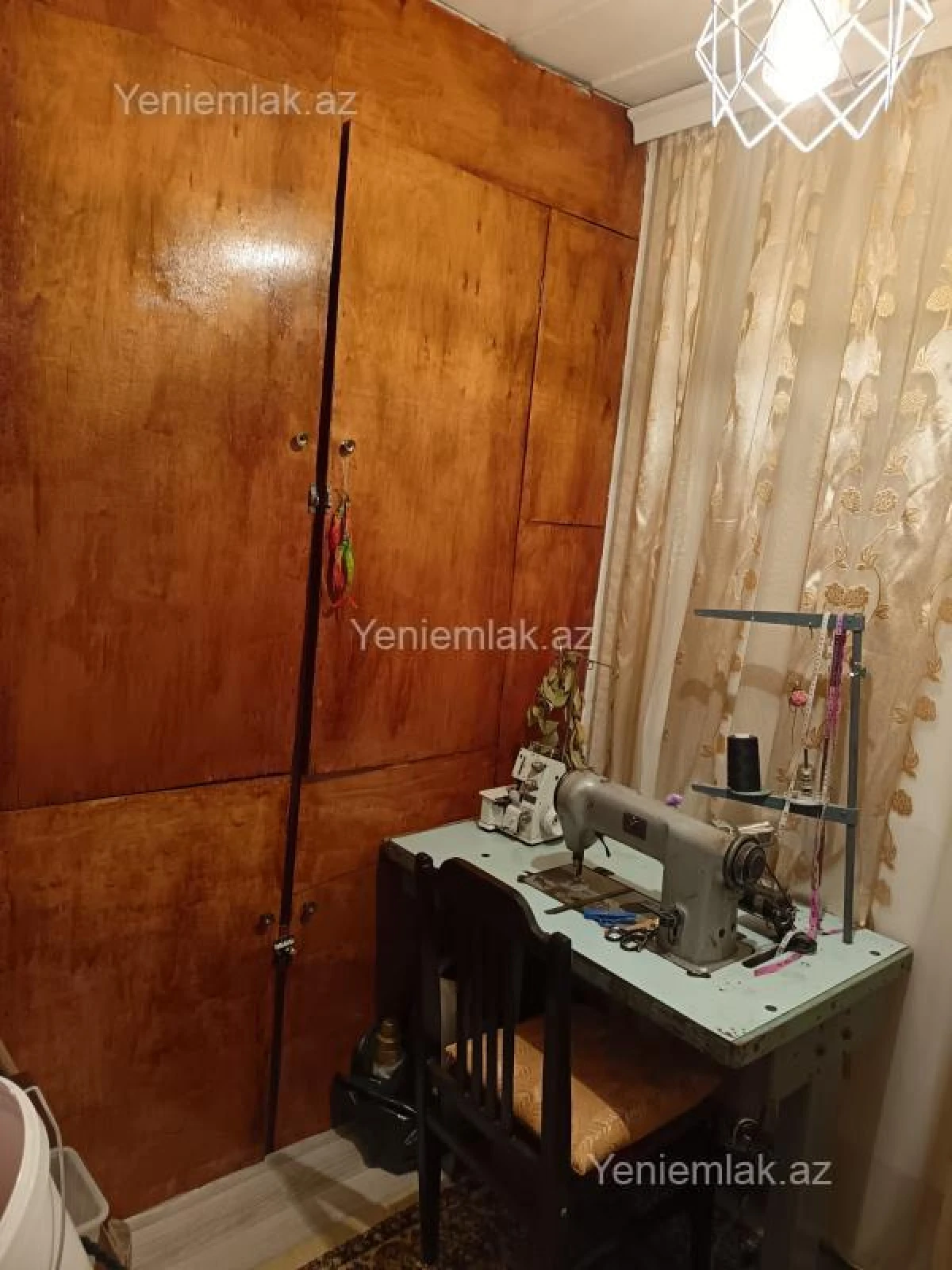 Satılır 3 otaqlı köhnə tikili 68 m²