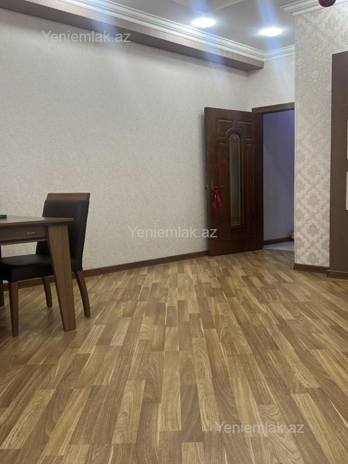 Satılır 3 otaqlı yeni tikili 105 m²