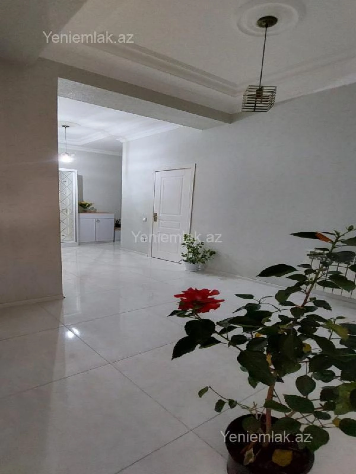 Satılır 3 otaqlı yeni tikili 104 m²