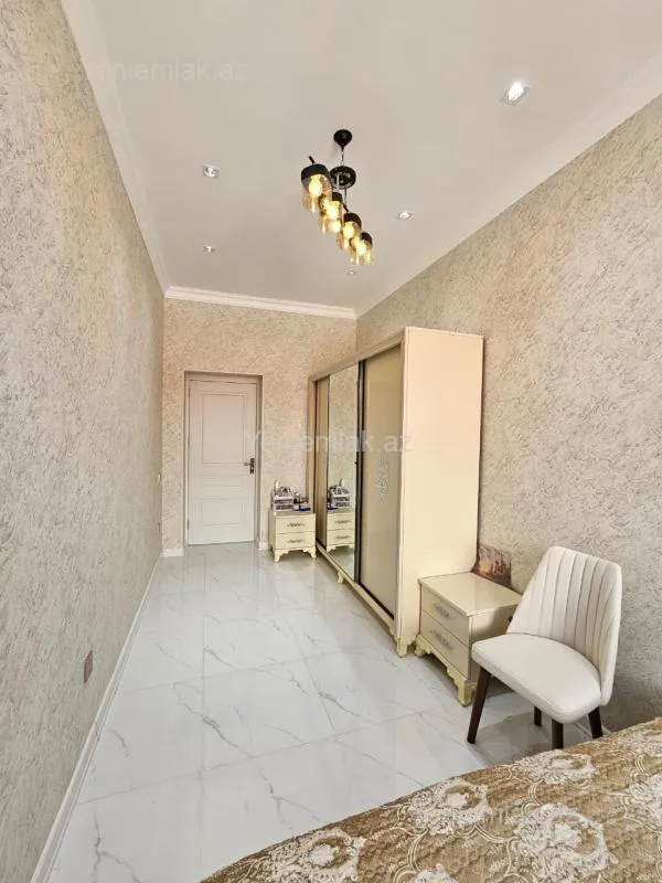 Satılır 2 otaqlı yeni tikili 50 m²