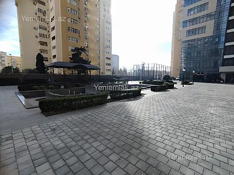 Satılır 2 otaqlı yeni tikili 94 m²