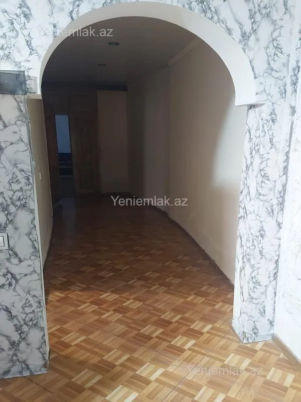 Satılır 3 otaqlı həyət evi 100 m²