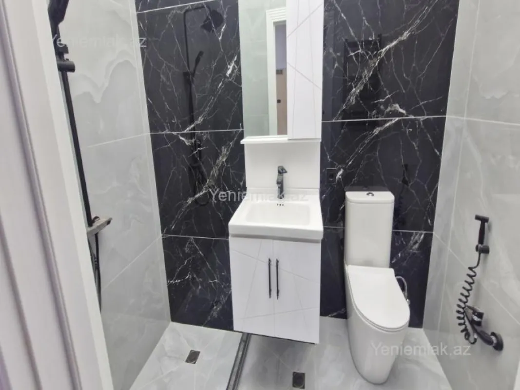 Satılır 3 otaqlı yeni tikili 90 m²