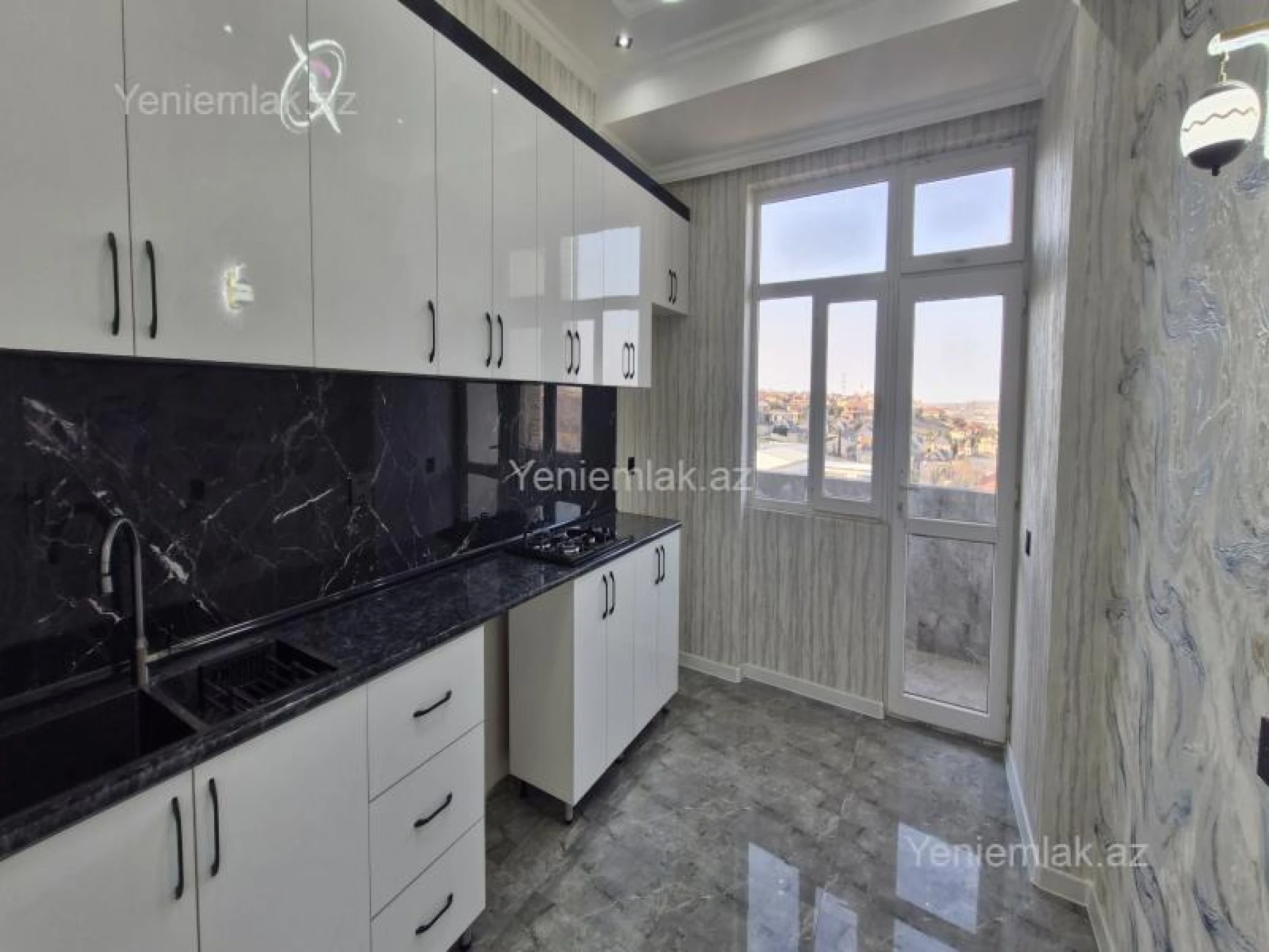 Satılır 3 otaqlı yeni tikili 90 m²