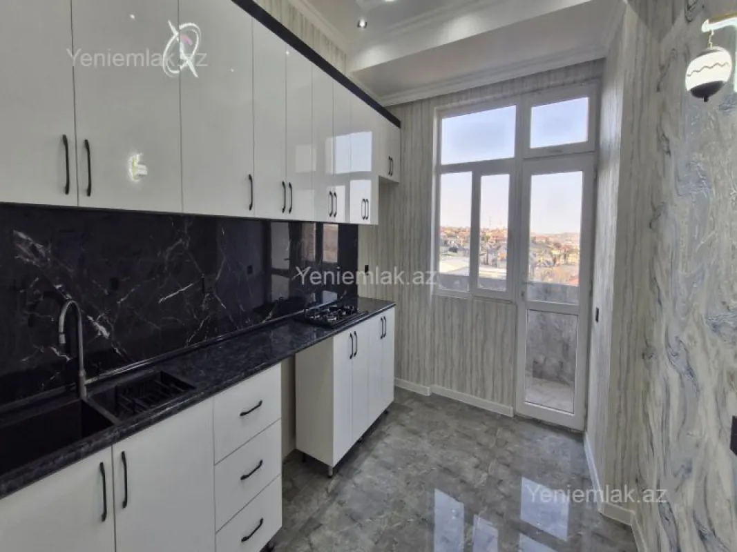 Satılır 3 otaqlı yeni tikili 90 m²