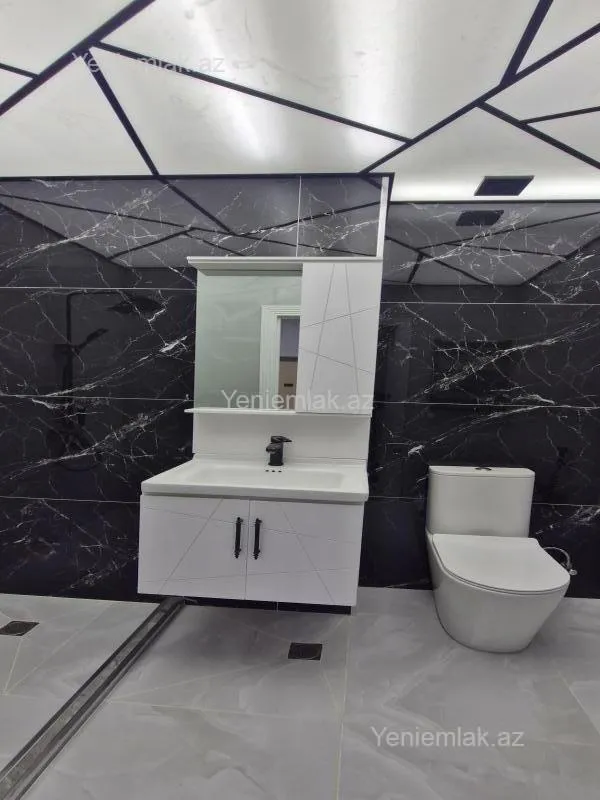 Satılır 3 otaqlı yeni tikili 90 m²