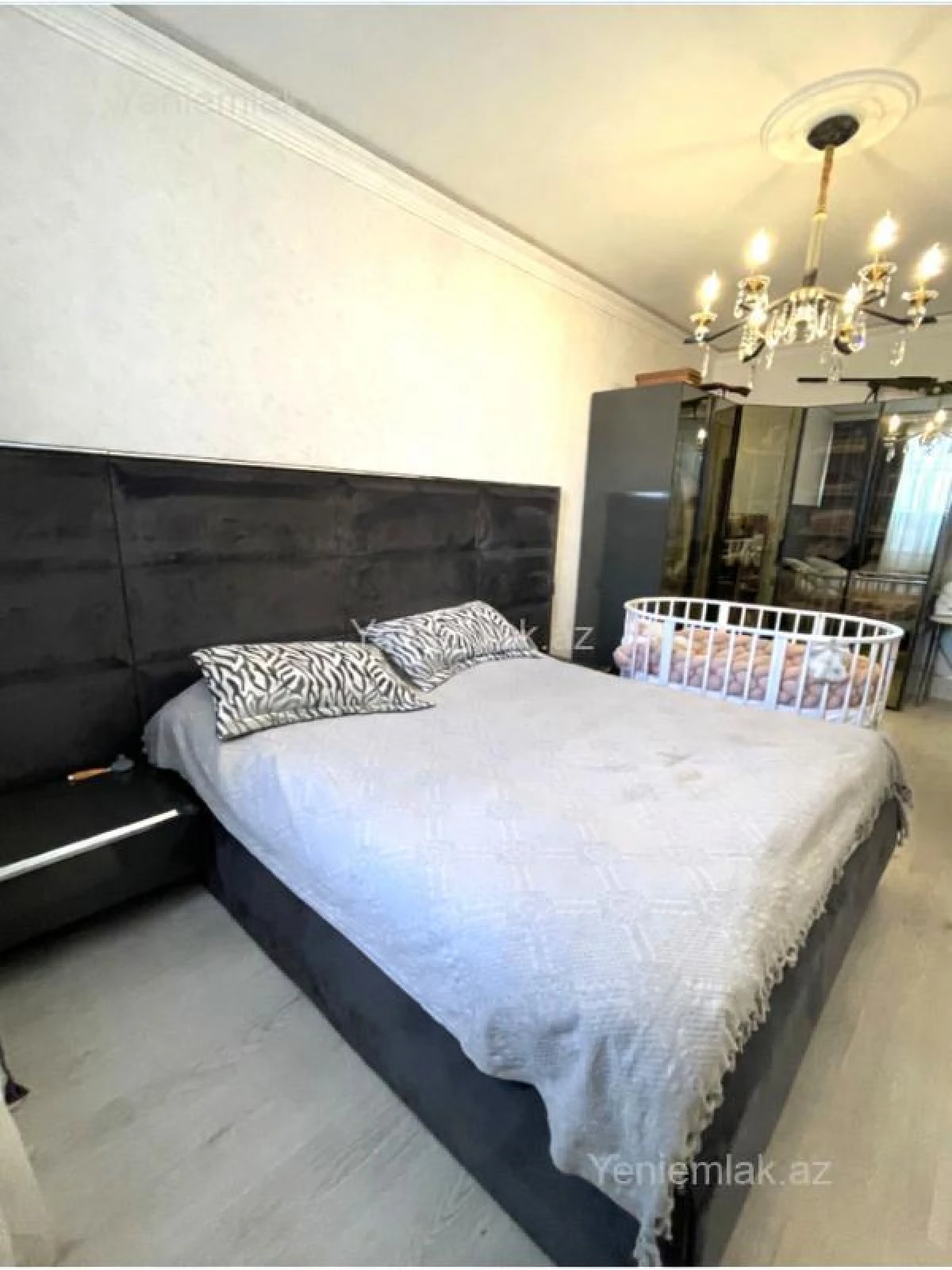 Satılır 2 otaqlı yeni tikili 85 m²