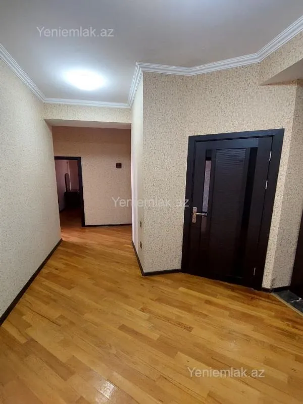 Satılır 2 otaqlı yeni tikili 97 m²