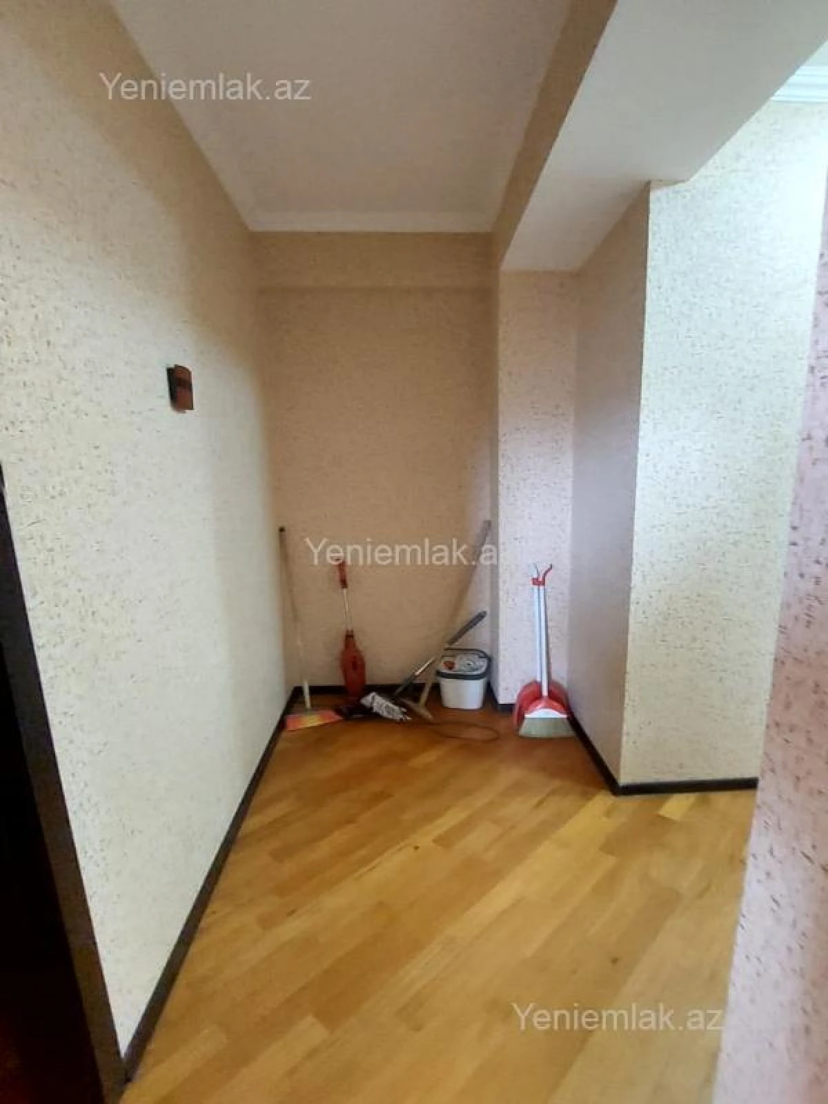 Satılır 2 otaqlı yeni tikili 97 m²