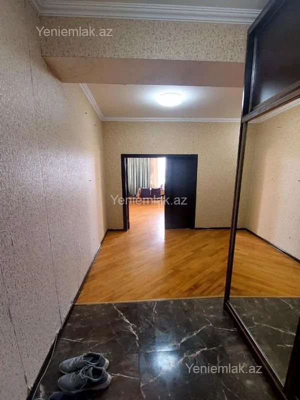 Satılır 2 otaqlı yeni tikili 97 m²