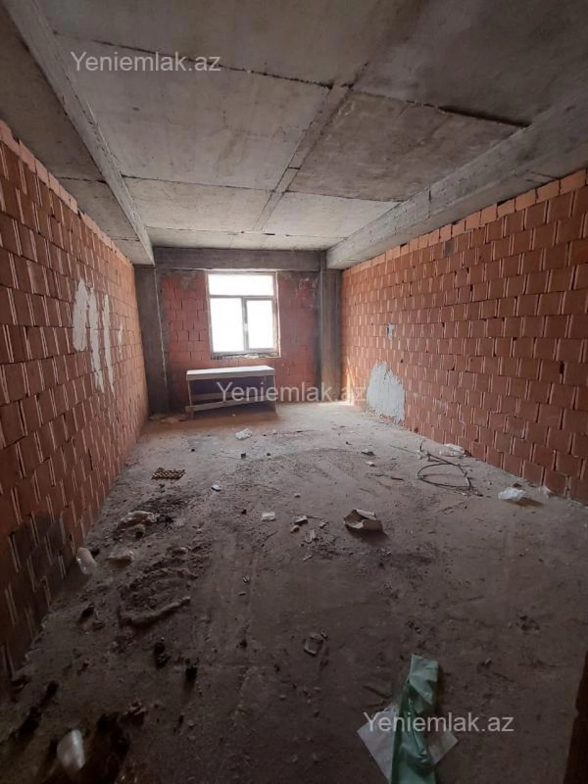 Satılır 2 otaqlı yeni tikili 75 m²