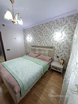 Satılır 2 otaqlı köhnə tikili 65 m²
