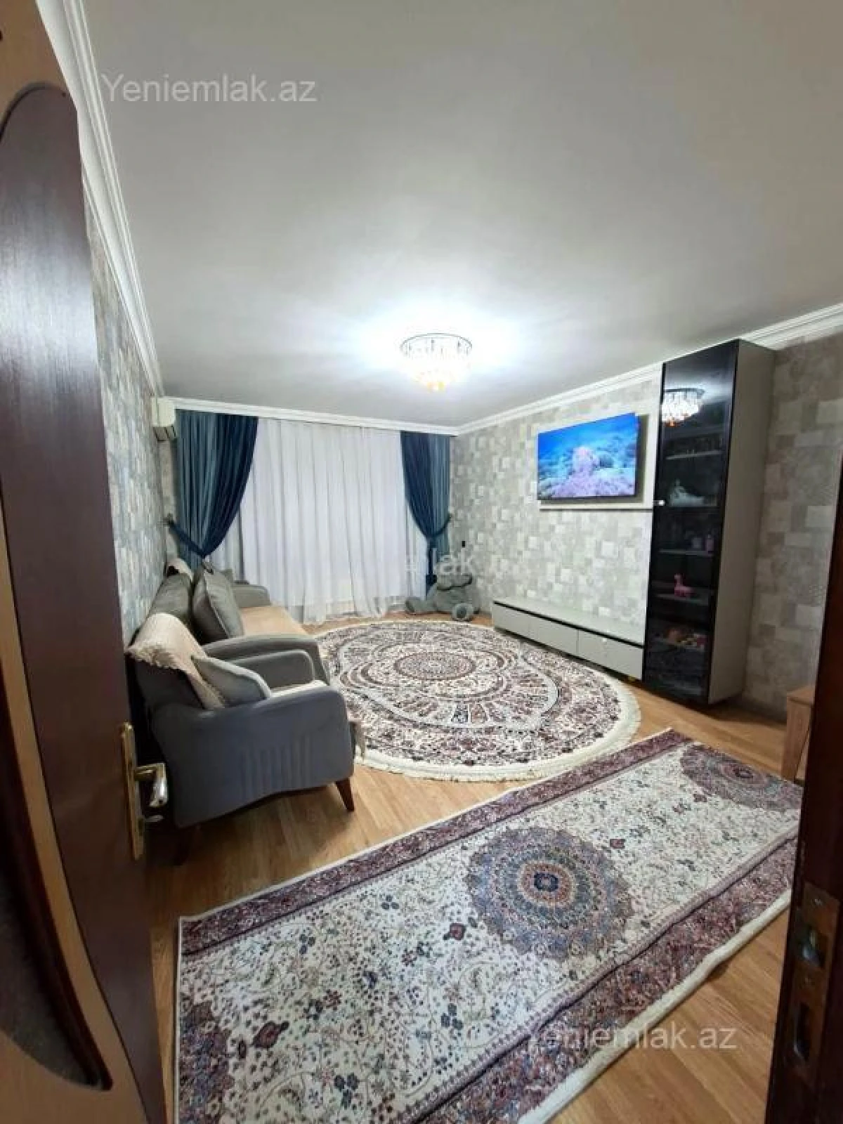 Satılır 2 otaqlı köhnə tikili 65 m²