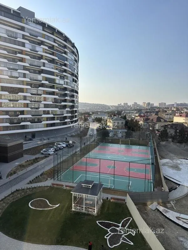 Satılır 2 otaqlı yeni tikili 70 m²